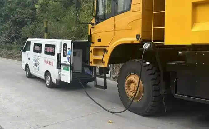 丹凤新能源车充电搭电